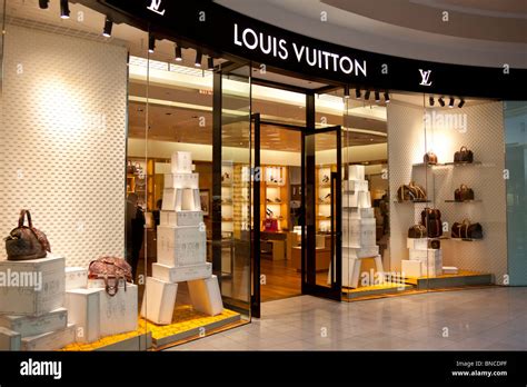 louis vuitton store in king of prussia|louis vuitton in philadelphia.